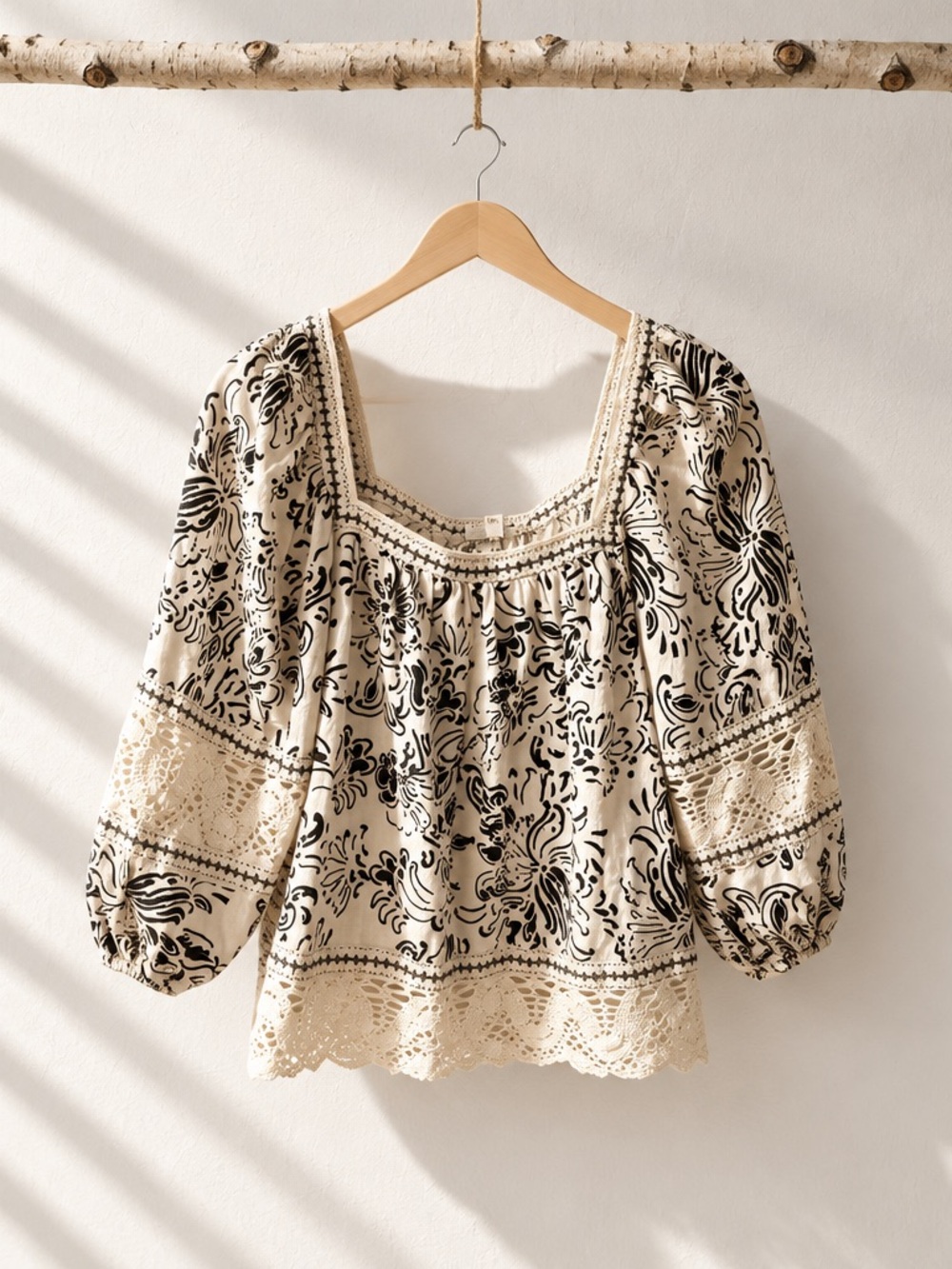 Christian Siriano Cream and Black Floral Crochet Tunic
